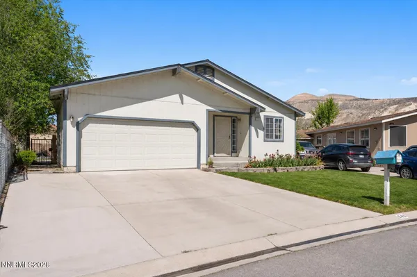 $369,800 | 340 Rue De La Mauve, Sparks, NV 89434