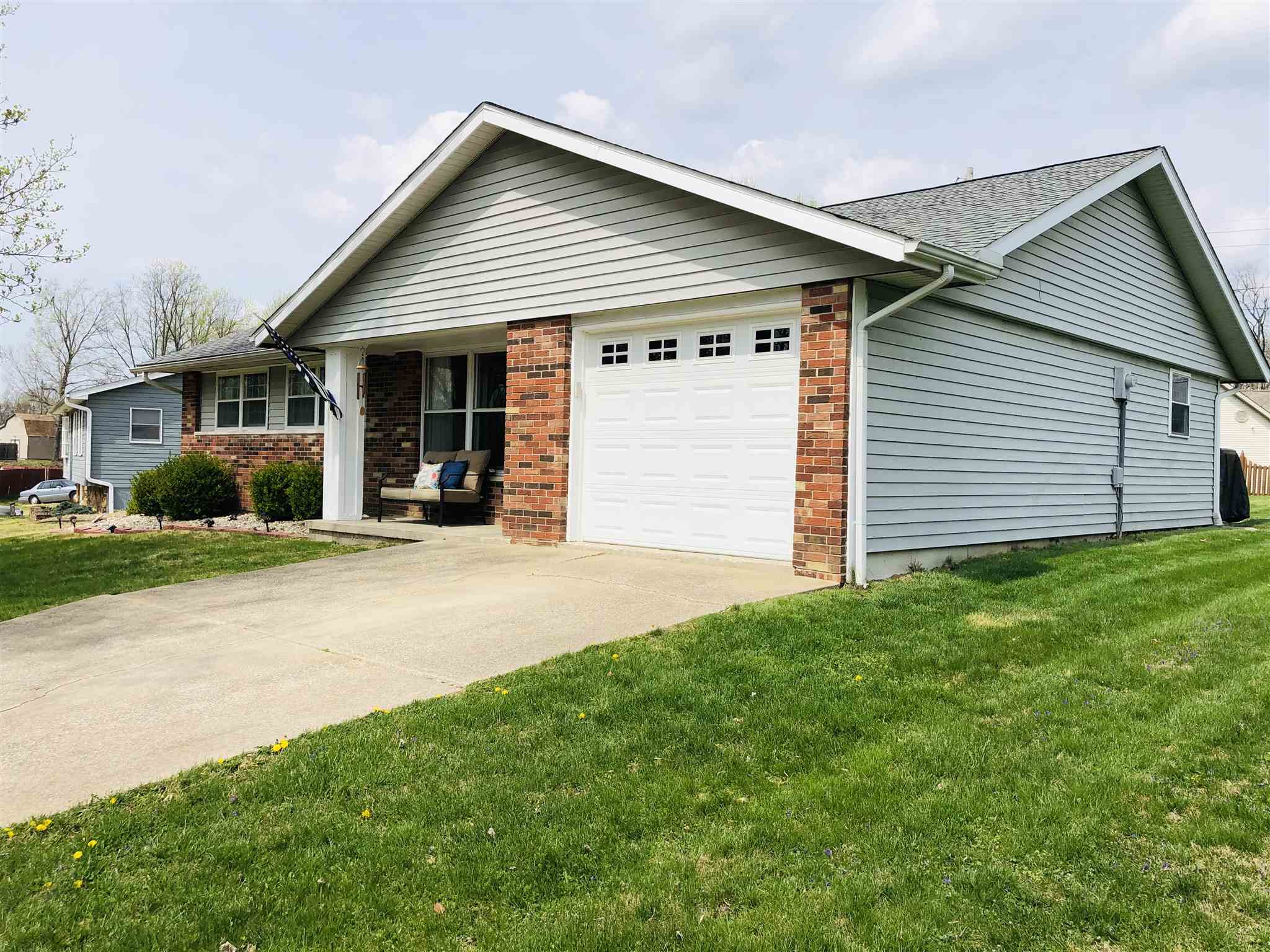 220 Riley Boulevard Bedford, IN 47421 - Photo 26 of 34