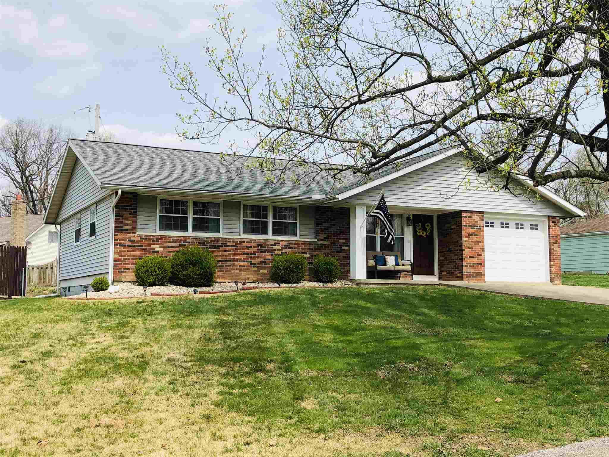 220 Riley Boulevard Bedford, IN 47421 - Photo 31 of 34