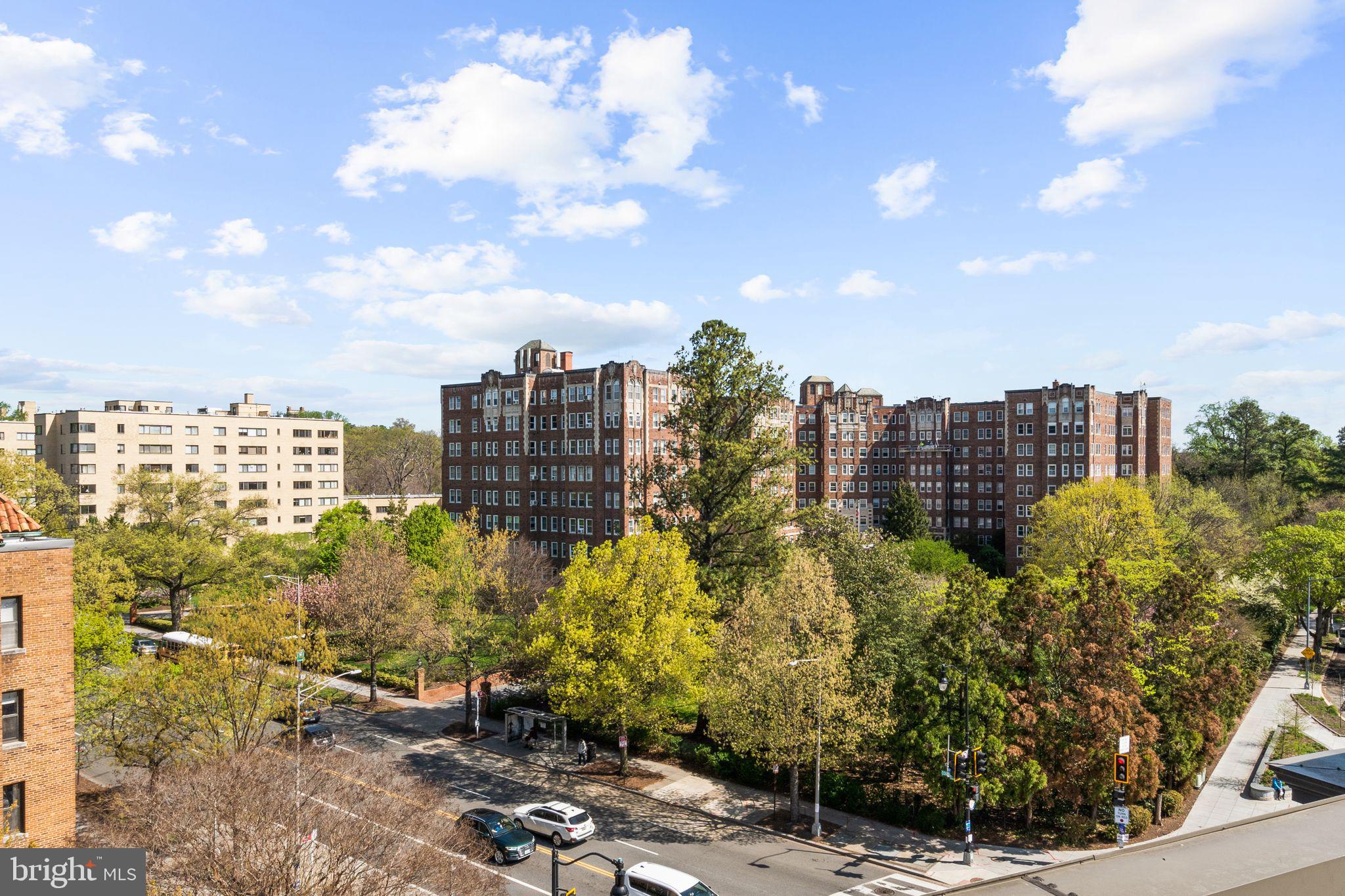 2902 Porter Street Northwest, Unit 43 Washington, DC 20008 - Photo 28 of 31 a view of a city