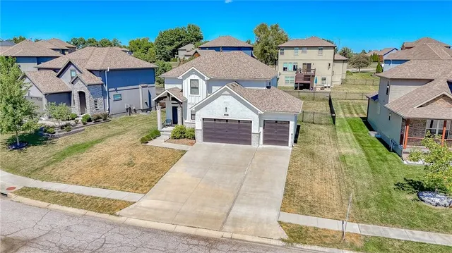 $459,900 | 1225 Hillmann Lane, Warrensburg, MO 64093