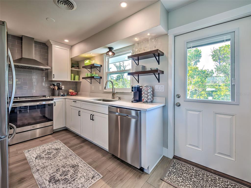 120 Mockingbird Street Englewood, FL 34223 - Photo 40 of 72