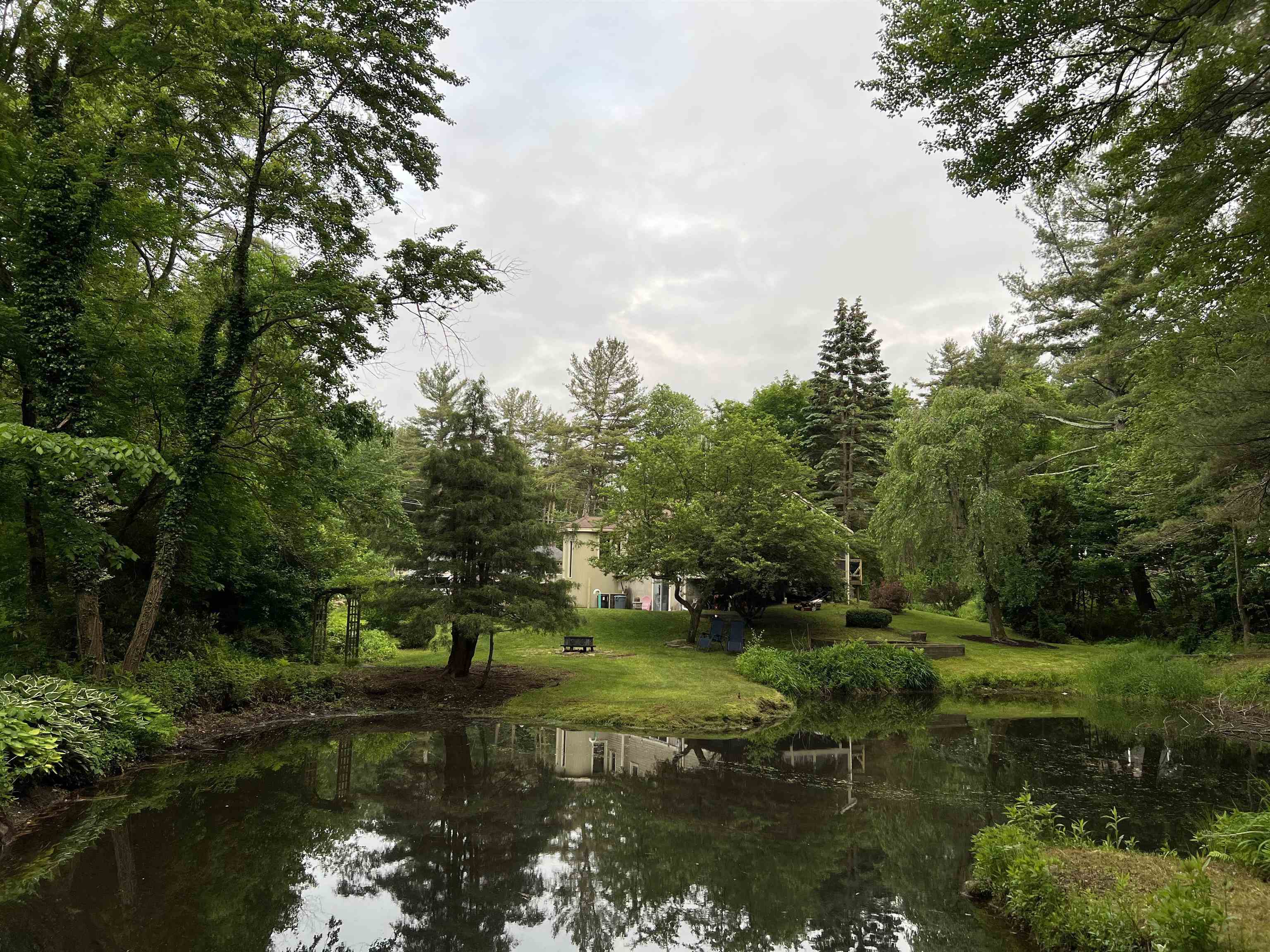 24 Windham Road Derry, NH 03038 - Photo 2 of 39