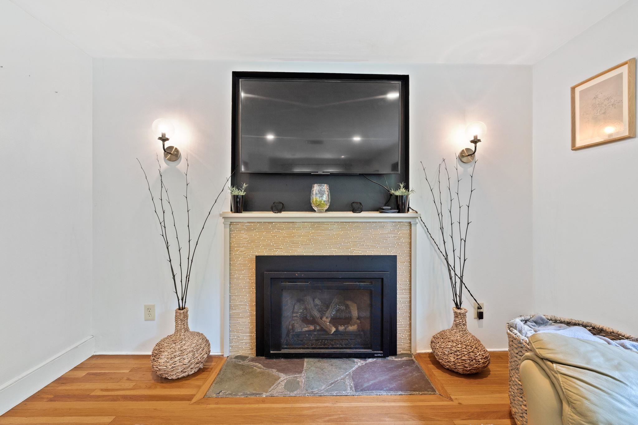 24 Windham Road Derry, NH 03038 - Photo 22 of 39