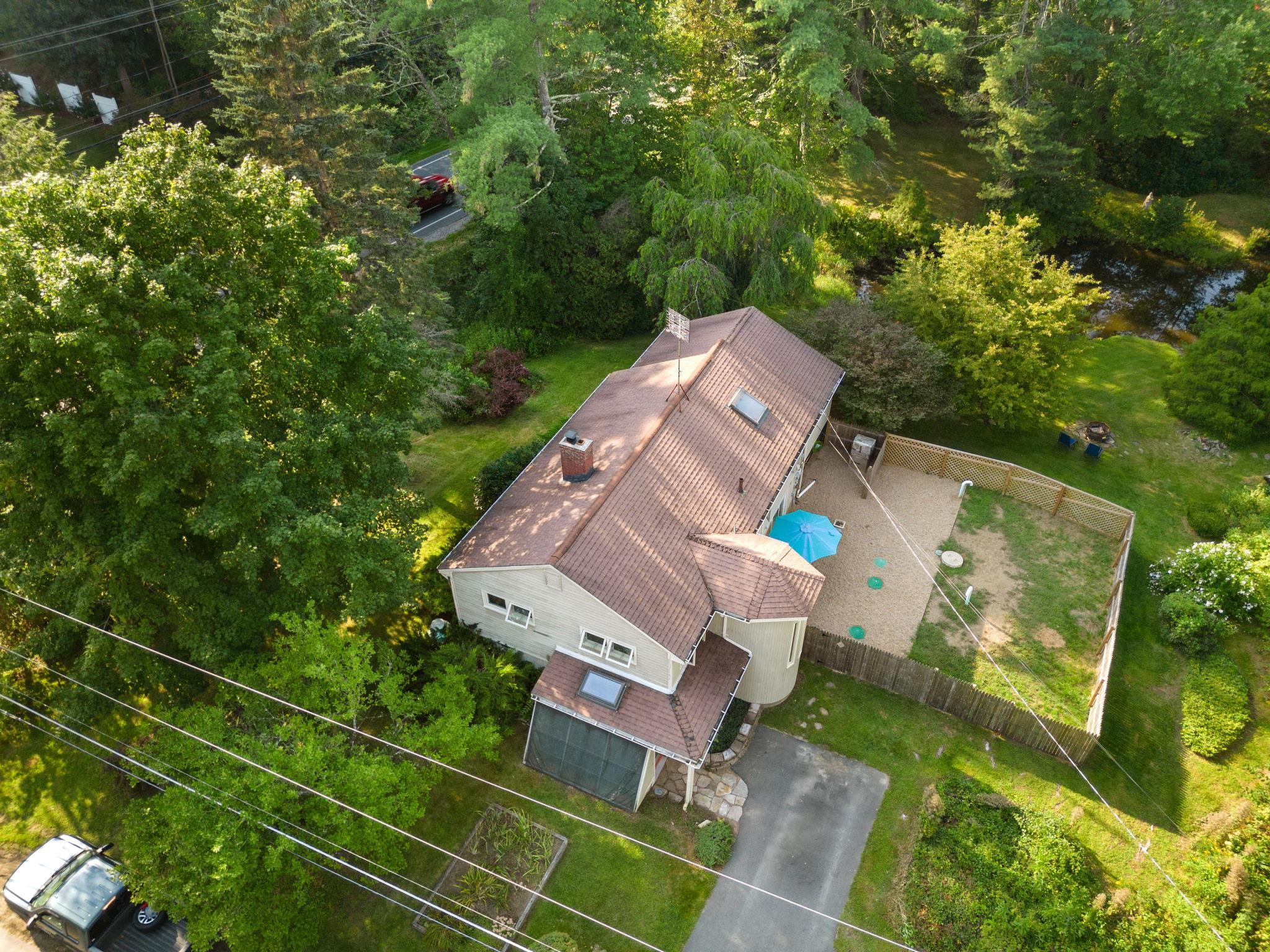 24 Windham Road Derry, NH 03038 - Photo 5 of 39