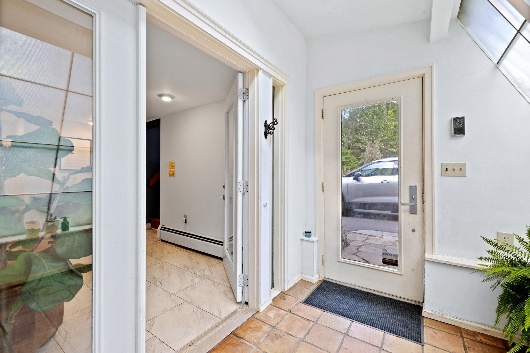 24 Windham Road Derry, NH 03038 - Photo 6 of 39