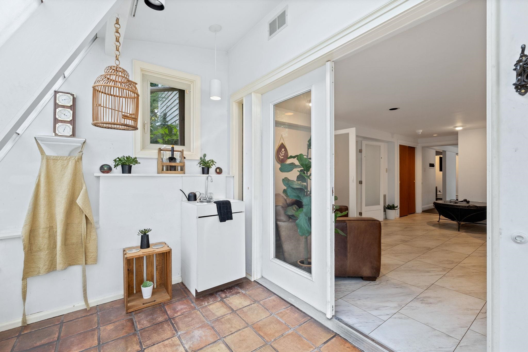 24 Windham Road Derry, NH 03038 - Photo 7 of 39