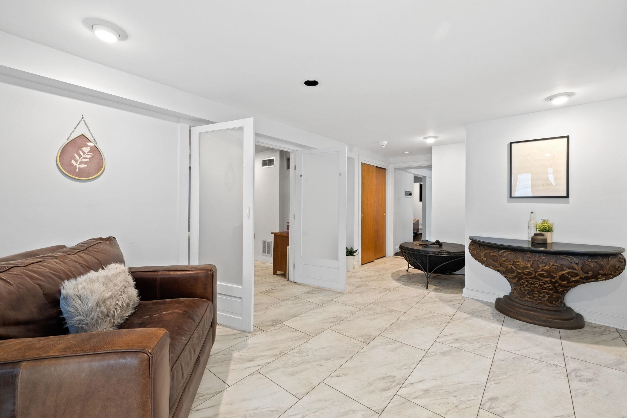 24 Windham Road Derry, NH 03038 - Photo 8 of 39