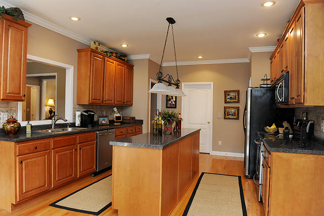 2403 Triangle Farm Road Chattanooga, TN 37421 - Photo 6 of 43 DSC_9130