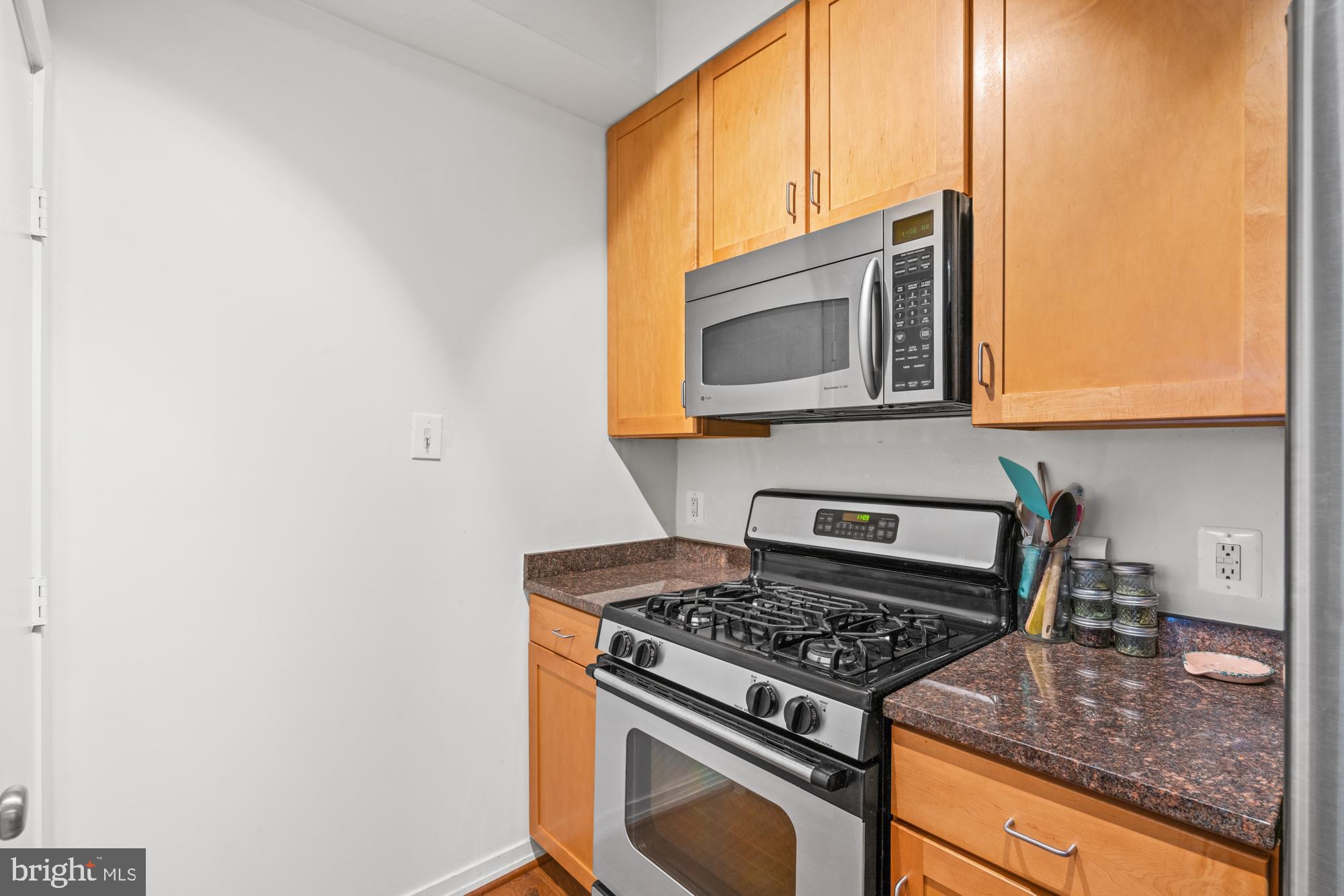 2020 12th Street Northwest, Unit T10 Washington, DC 20009 - Photo 9 of 21