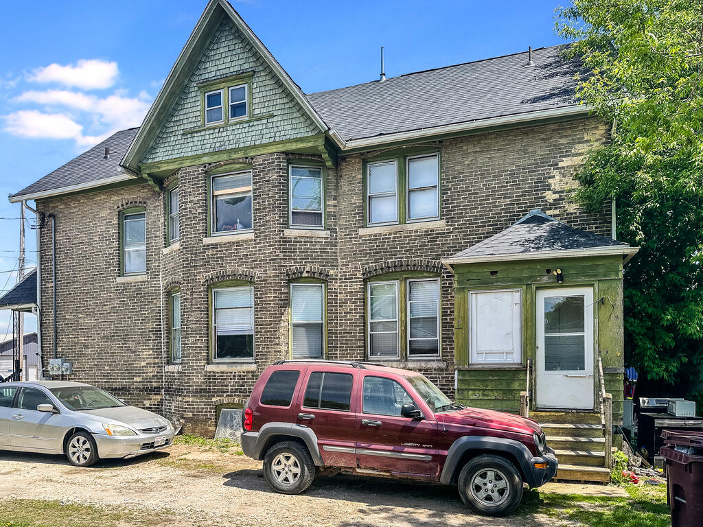 1015 Hamilton Street Manitowoc, WI 54220 - Photo 9 of 9 FFB794F0-BD27-4B1C-9E1C-70AF3E507AC8