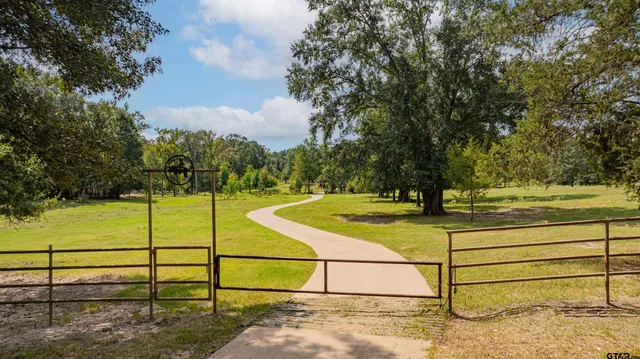 $895,000 | 10660 State Highway 154 East, Diana, TX 75640