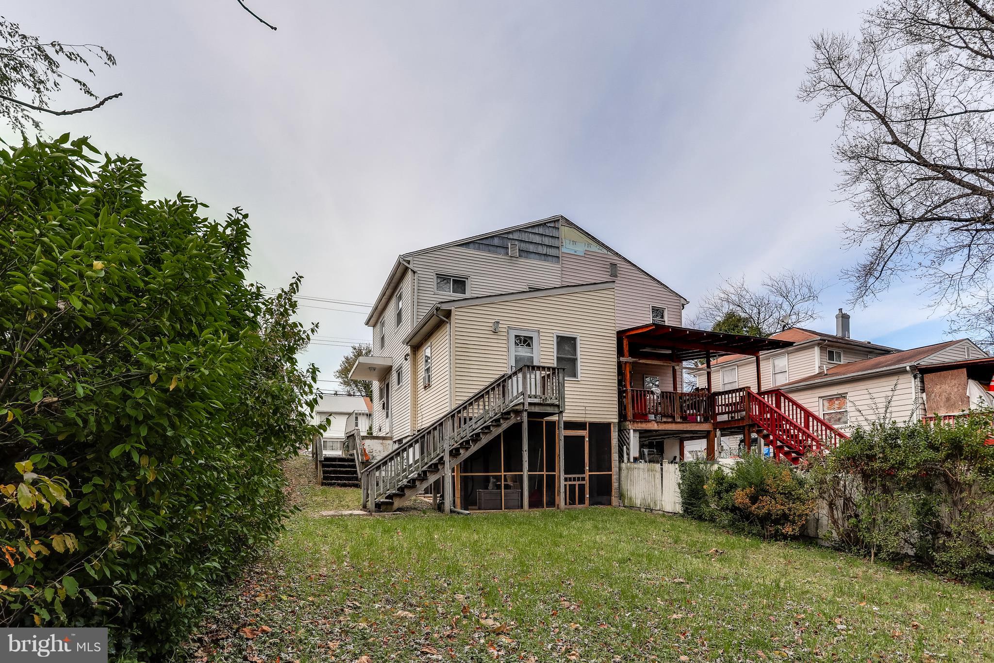 12017 Bluhill Road Silver Spring, MD 20902 - Photo 4 of 9 Gallery Image 4
