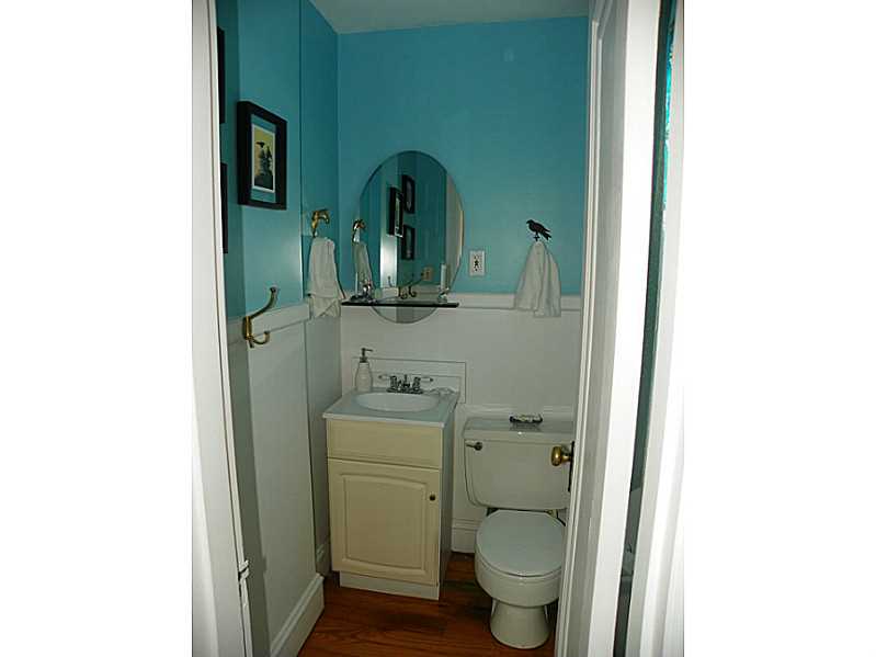 14 Nowell Road Cranston, RI 02910 - Photo 8 of 18 Bathroom.