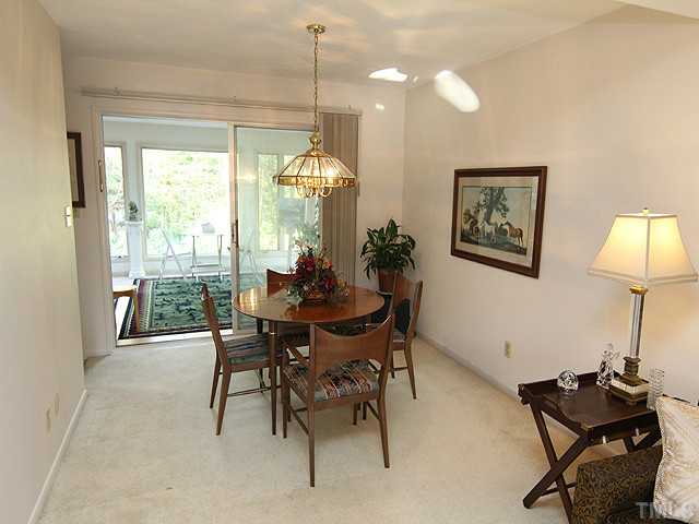 5219 Lansdowne Place Raleigh, NC 27609 - Photo 8 of 23 Gallery Image 8