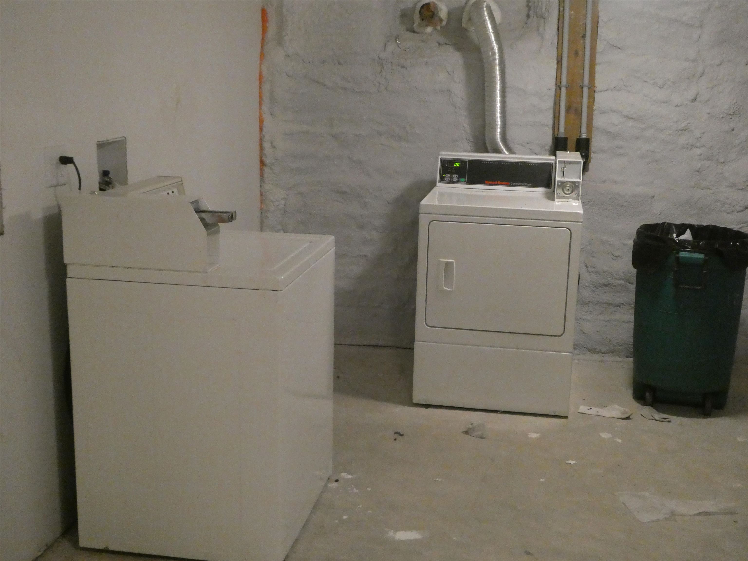 234 Spruce Street Manchester, NH 03103 - Photo 28 of 36