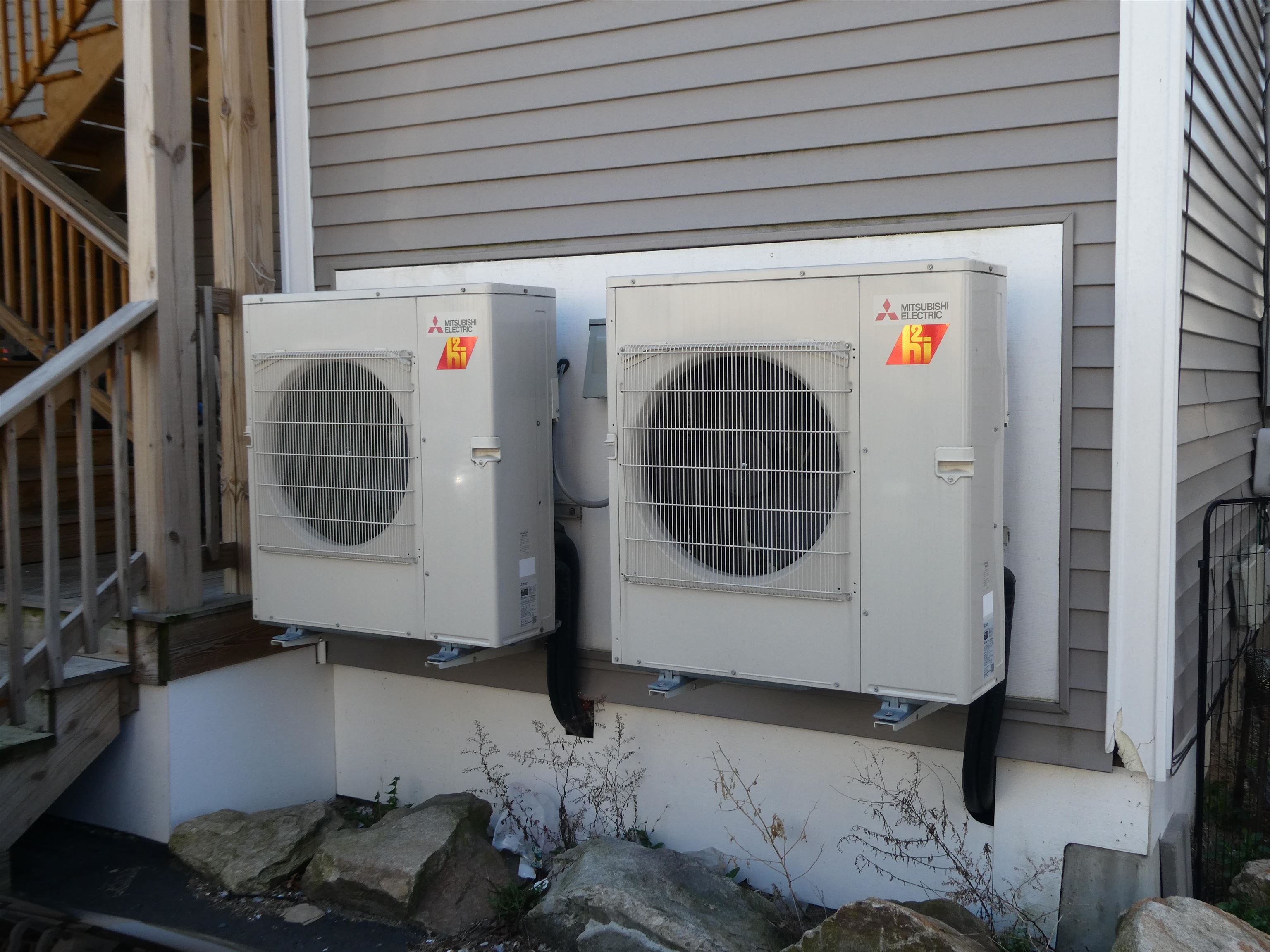 234 Spruce Street Manchester, NH 03103 - Photo 5 of 36