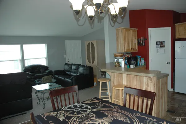 $156,900 | 4030 River Resort Drive, Unit 19, Homedale, ID 83628