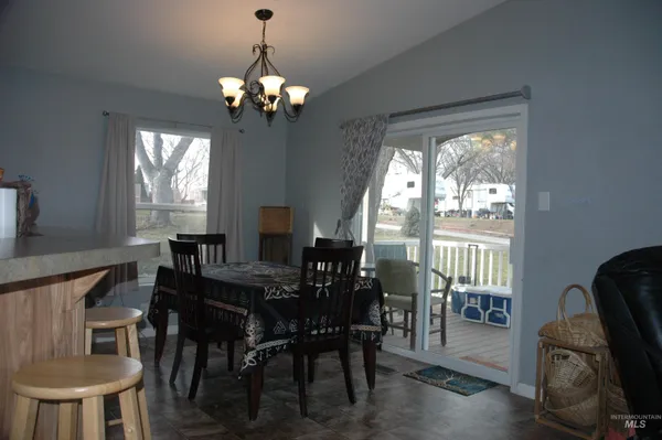 $156,900 | 4030 River Resort Drive, Unit 19, Homedale, ID 83628