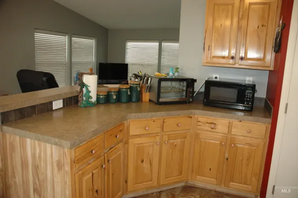 $156,900 | 4030 River Resort Drive, Unit 19, Homedale, ID 83628
