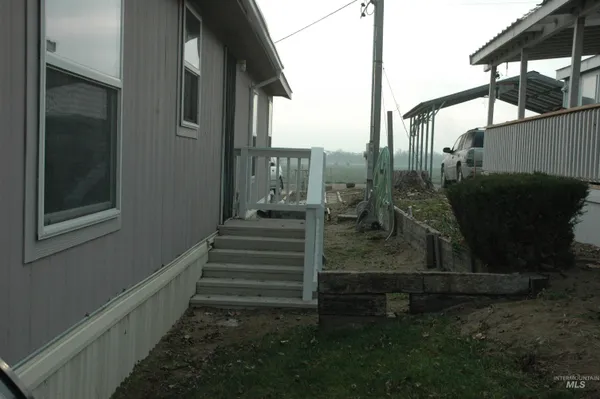 $156,900 | 4030 River Resort Drive, Unit 19, Homedale, ID 83628