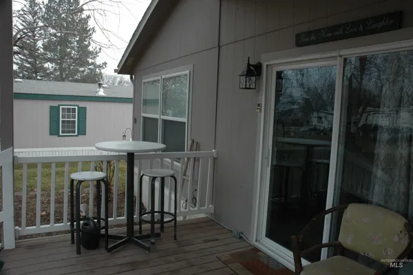 $156,900 | 4030 River Resort Drive, Unit 19, Homedale, ID 83628