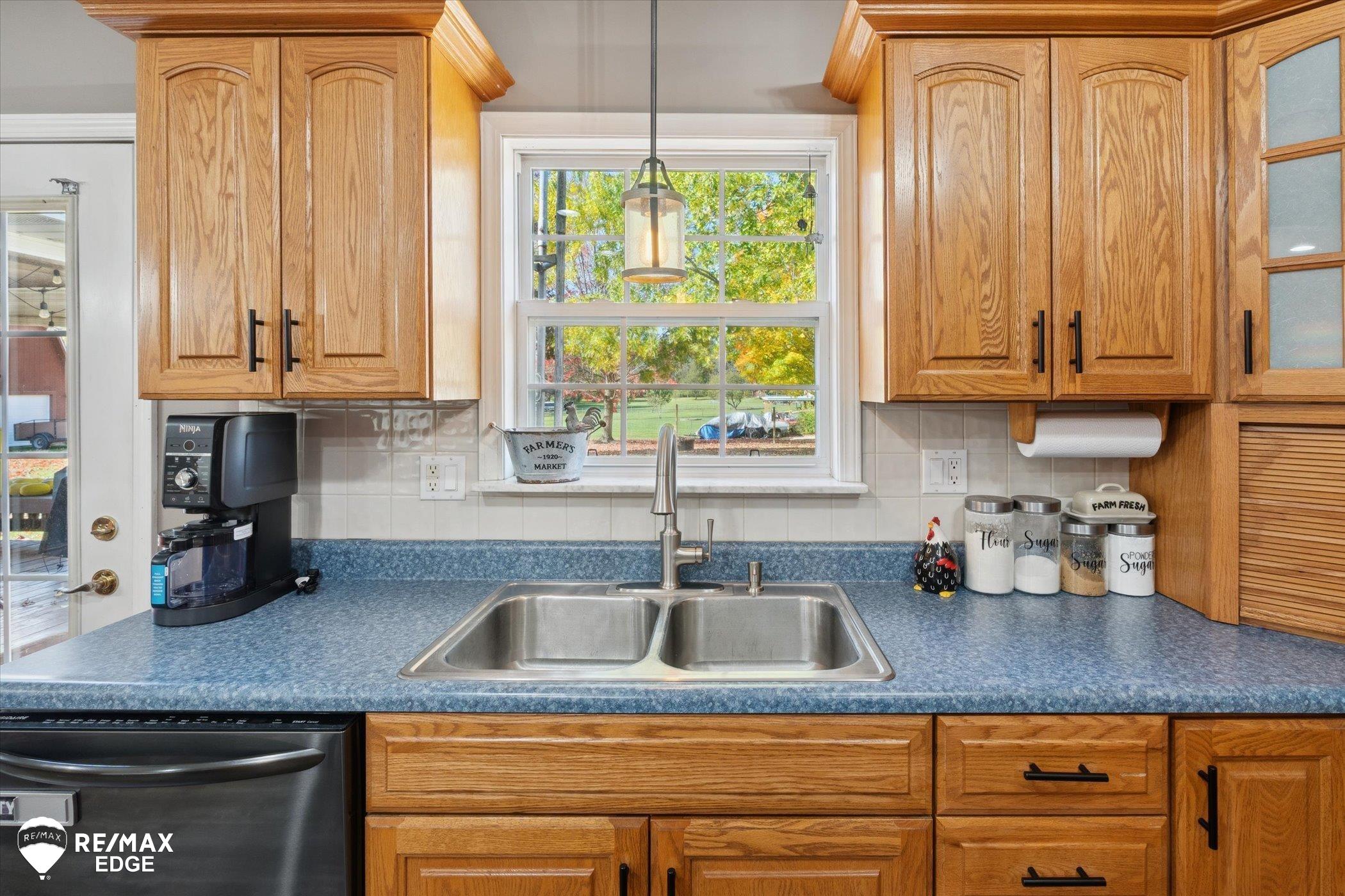 3474 Lang Road Davison, MI 48423 - Photo 11 of 39 50192255-c6b48c72-9508-4246-9e79-7f55fd9f07cd.JPG
