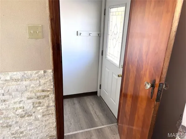 $189,900 | 1068 El Paso Lane, East Alton, IL 62024