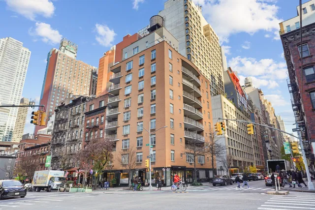 $3,950 | 502 9th Avenue, Unit 4A | Hudson Yards