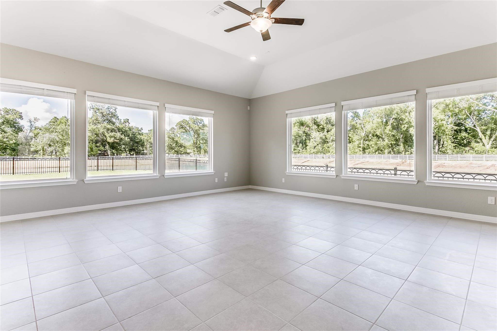 4227 Carol Ridge Drive Sugar Land, TX 77479 - Photo 8 of 35 a view of a livingroom with a ceiling fan and window