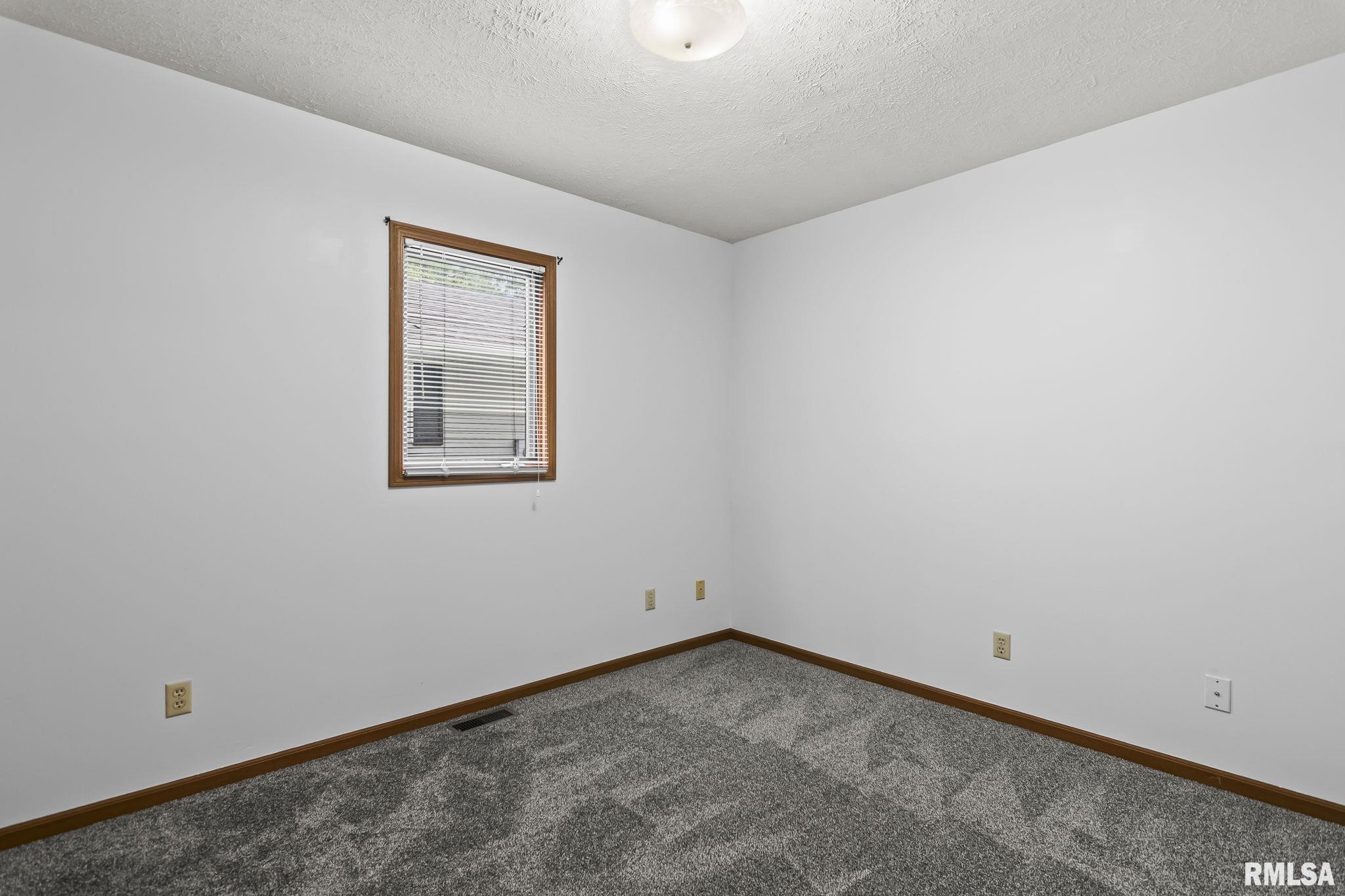 5225 Buford Street Springfield, IL 62703 - Photo 22 of 28