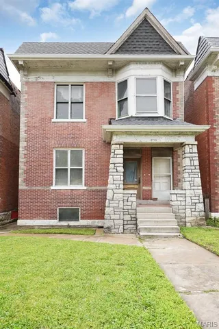 $90,000 | 5718 Etzel Avenue, St. Louis, MO 63112