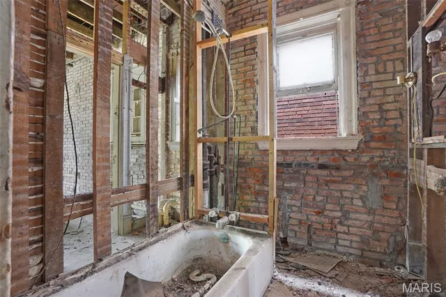 $90,000 | 5718 Etzel Avenue, St. Louis, MO 63112