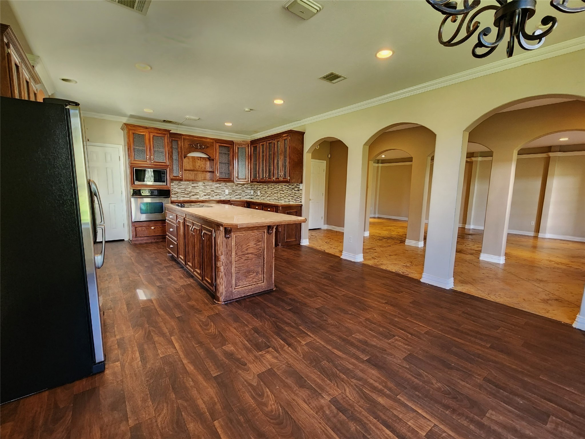 115 Oak Colony Drive Angleton, TX 77515 - Photo 12 of 45