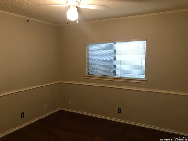 $1,695 | 8555 Pioneer Gold, San Antonio, TX 78249