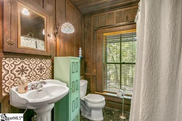 $850,000 | 814 Moorefield Memorial Highway, Sunset, SC 29685