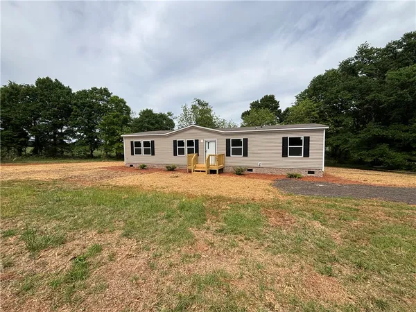 $219,000 | 703 Double Springs Road, Townville, SC 29689