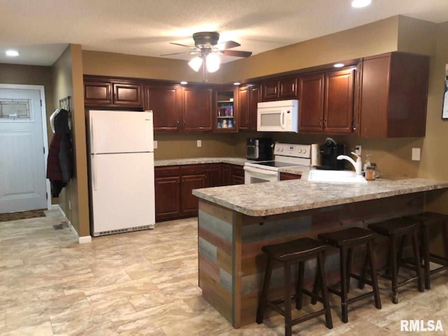 3295 Buncombe Road Vienna, IL 62995 - Photo 13 of 36