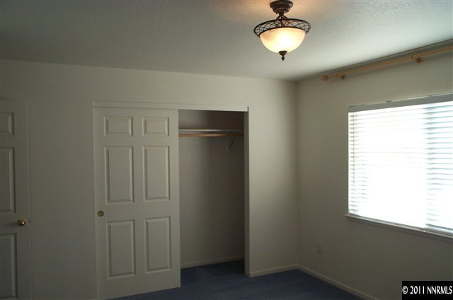 17824 Georgetown Drive Reno, NV 89508 - Photo 5 of 10 Photo 5