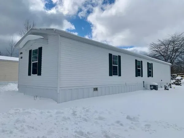 $83,000 | 2899 North Sandy Drive, Ludington, MI 49431