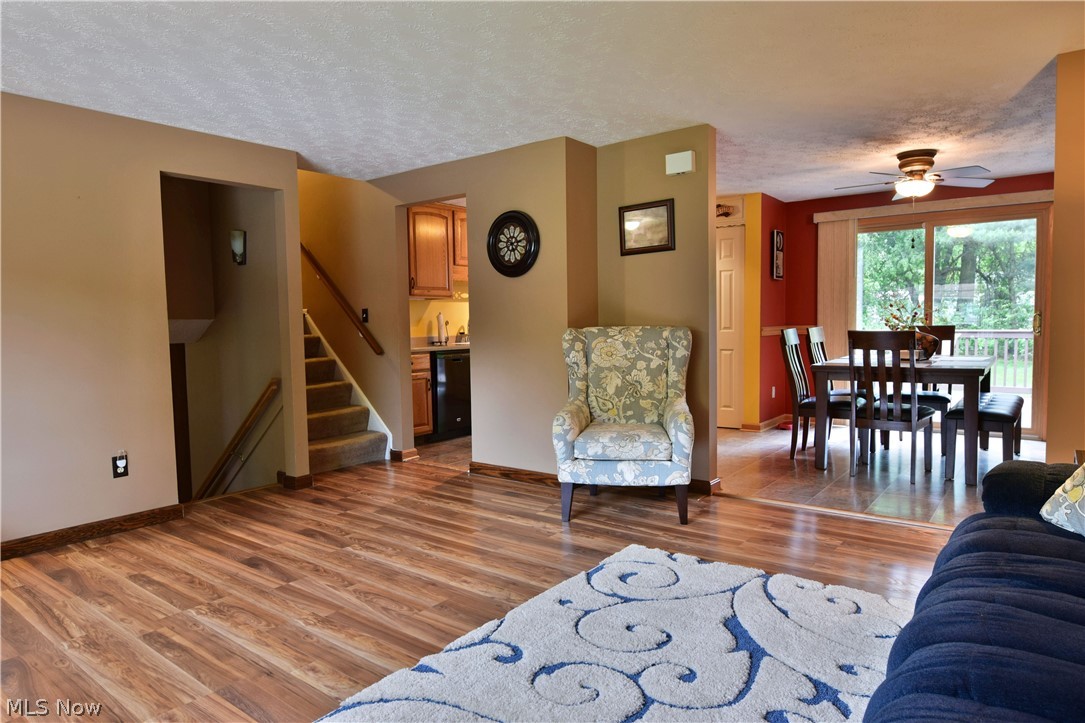 7712 Raglan Drive Northeast Warren, OH 44484 - Photo 6 of 35 Gallery Image 6