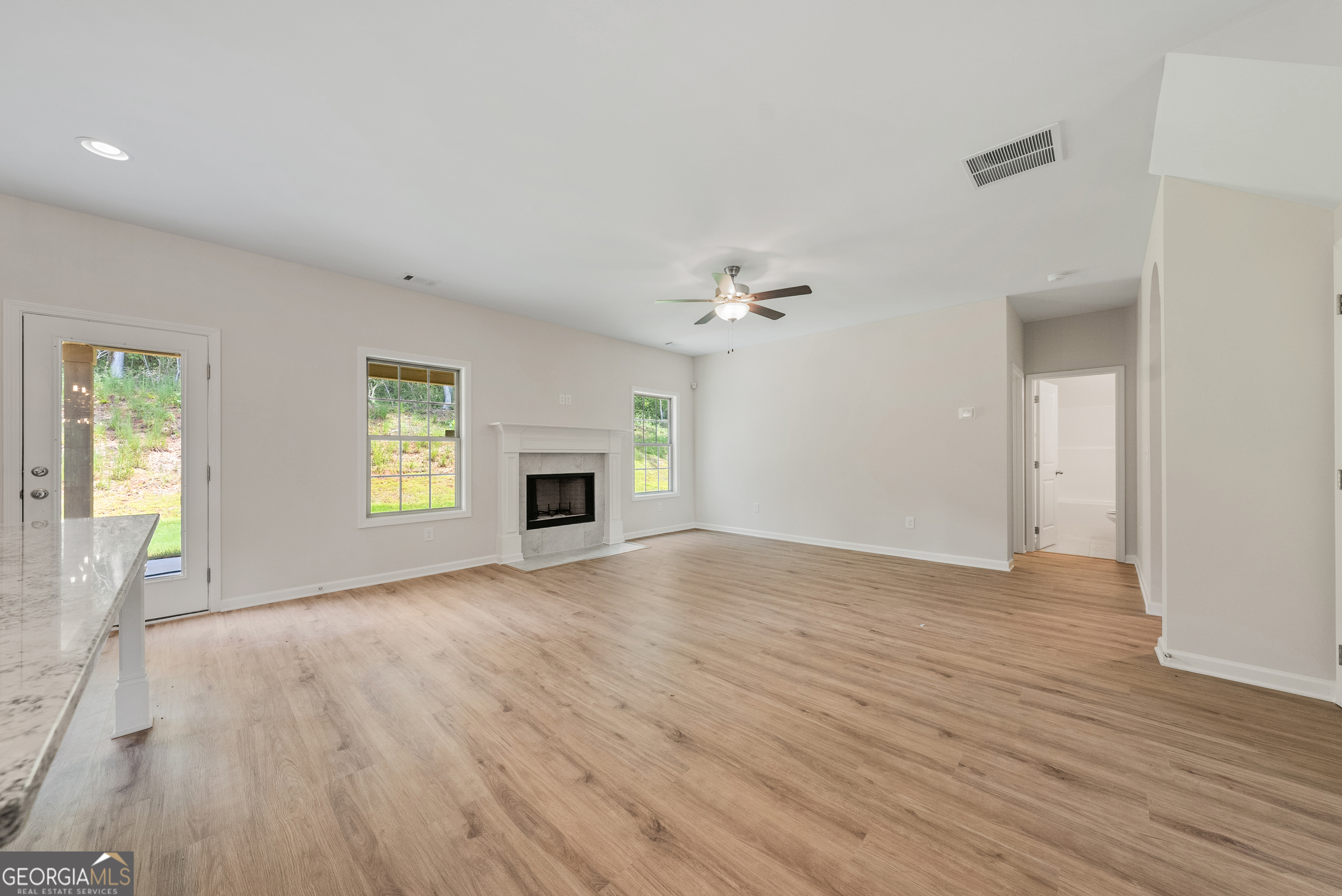 623 Bohannon Road, Unit 4 Grantville, GA 30220 - Photo 5 of 34