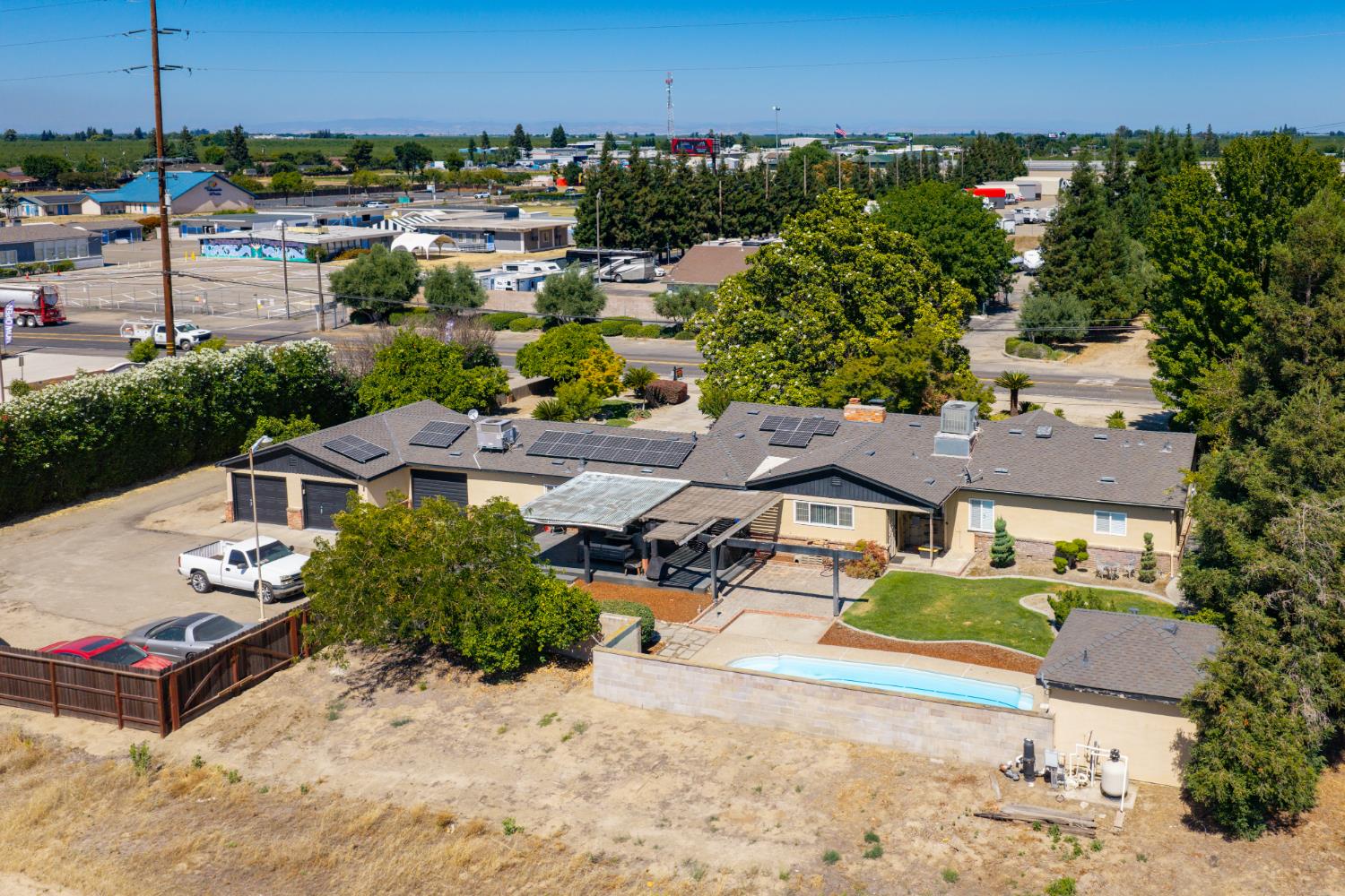 231 South Austin Road Manteca, CA 95336 - Photo 32 of 39