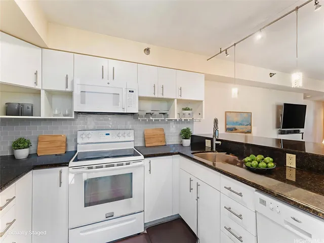 $599,000 | 930 Kaheka Street, Unit 2105, Honolulu, HI 96814