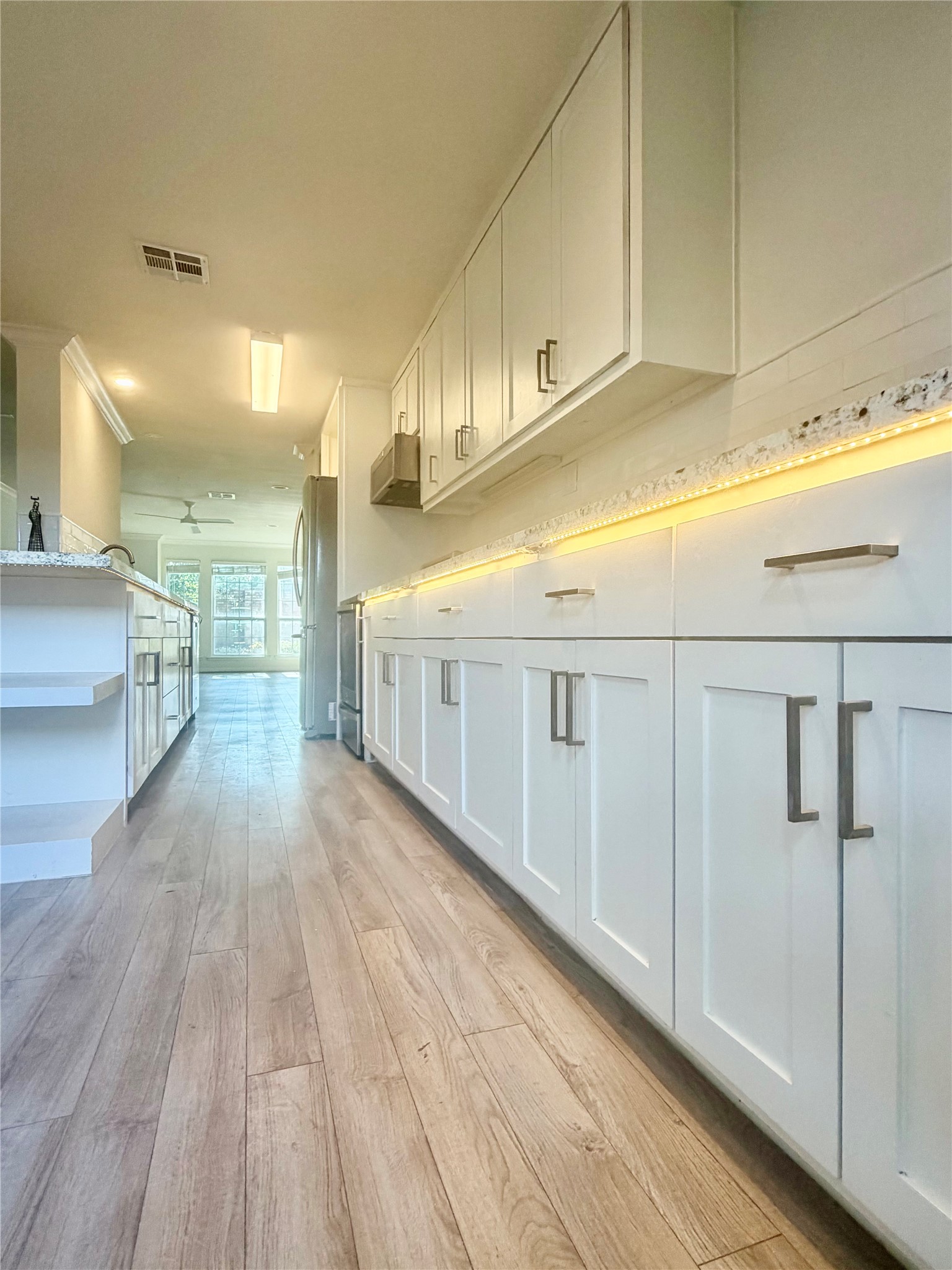 5800 Lumberdale Road, Unit 89 Houston, TX 77092 - Photo 3 of 45 Gallery Image 3