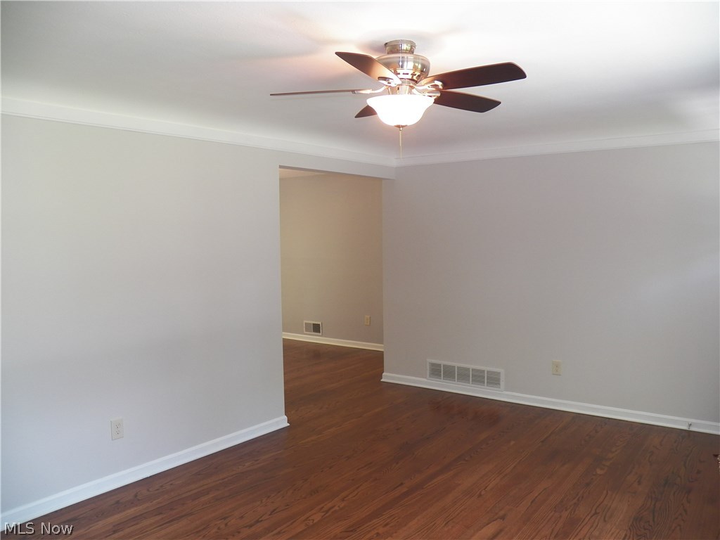 2128 Ridge Road Hinckley, OH 44233 - Photo 7 of 32