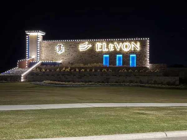 $2,250 | 241 Little Brg Drive, Lavon, TX 75166