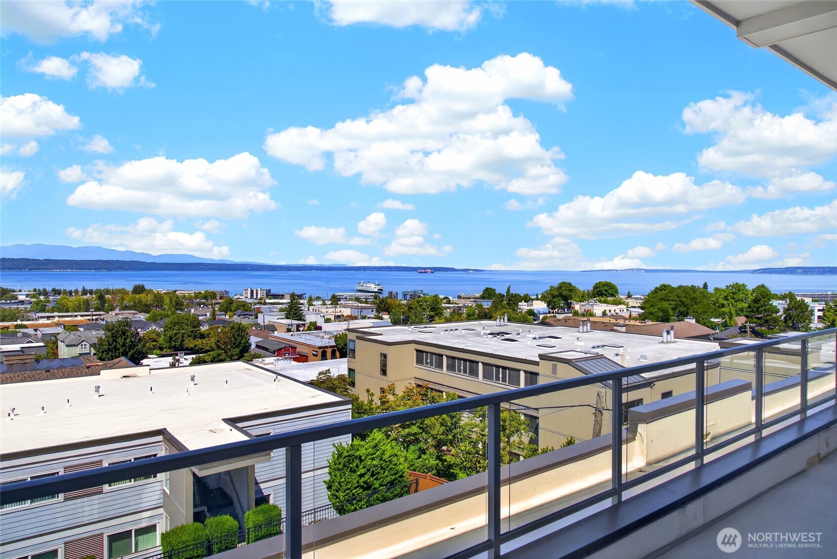 555 Alder Street Edmonds, WA 98020 - Photo 32 of 38