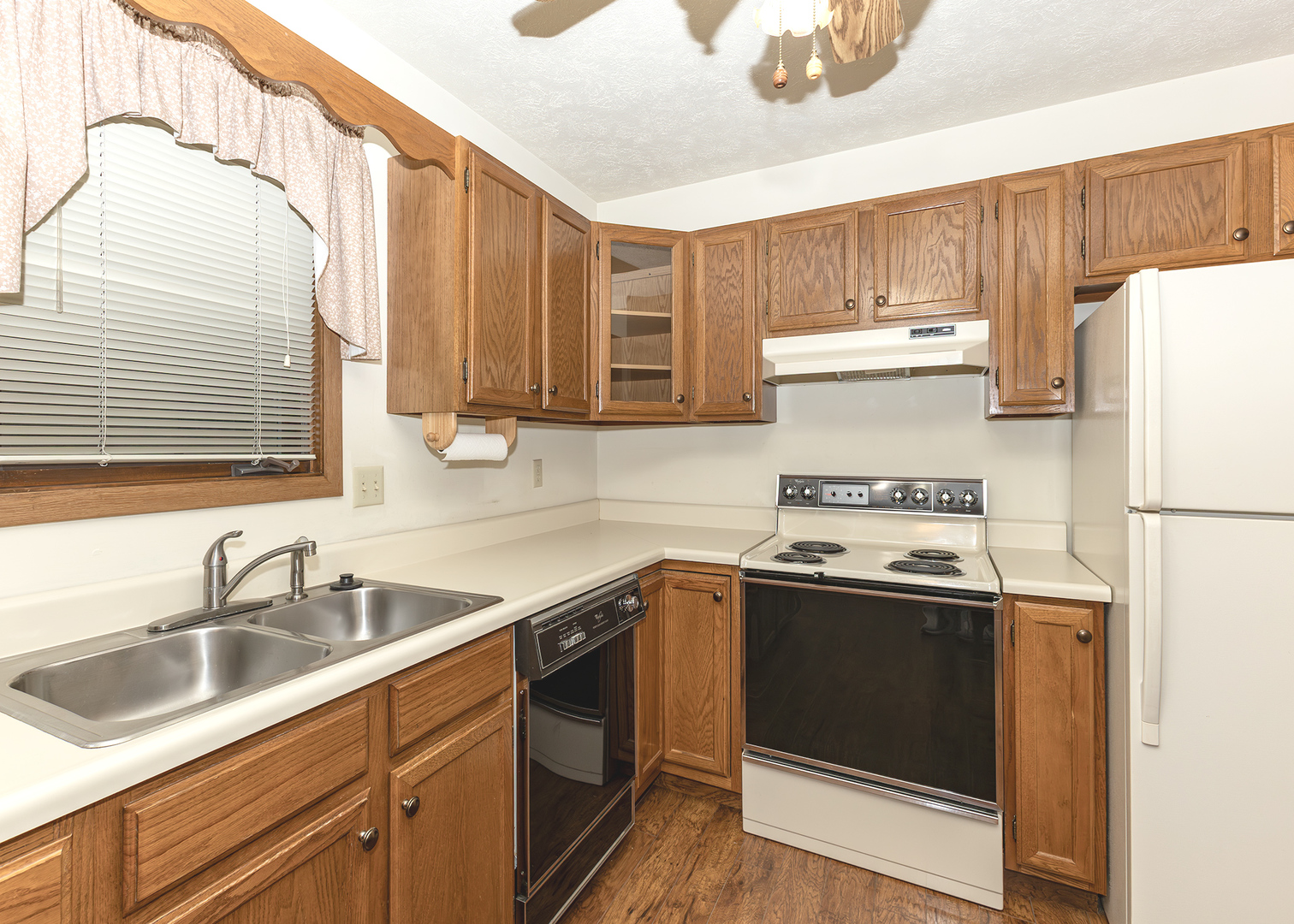 4237 26th Avenue, Unit 1 Moline, IL 61265 - Photo 9 of 18 Gallery Image 9