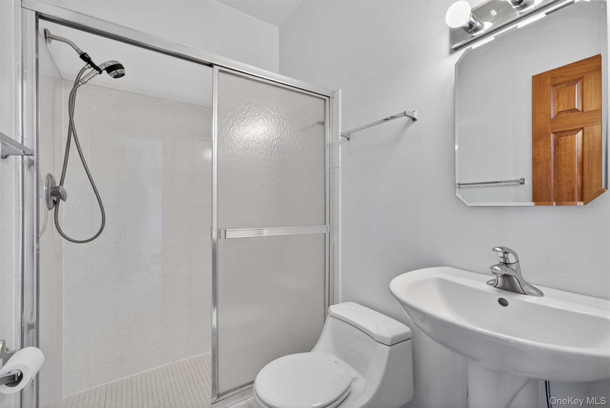 204 Brola Road Middletown, NY 10940 - Photo 25 of 50